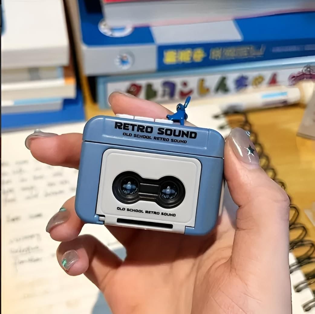Mini Retro Cassette Tape Recorder Keychain